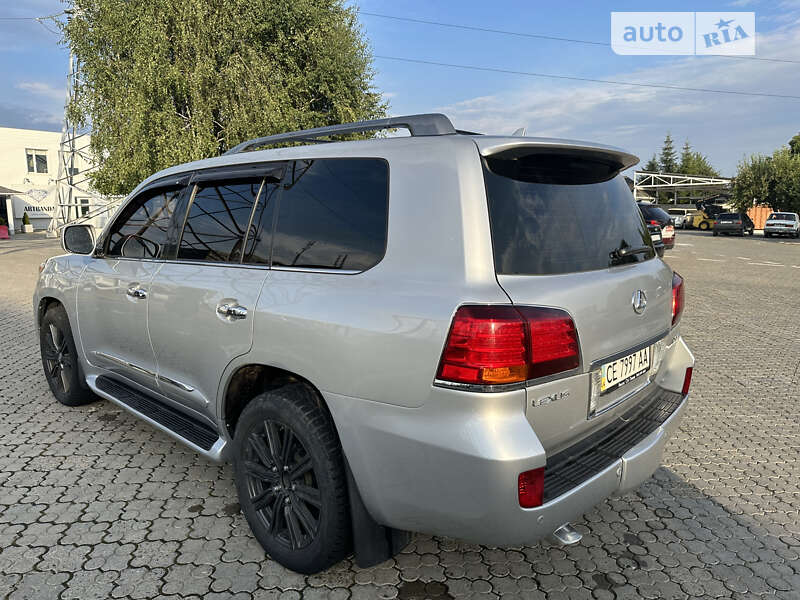 Позашляховик / Кросовер Lexus LX 2008 в Чернівцях
