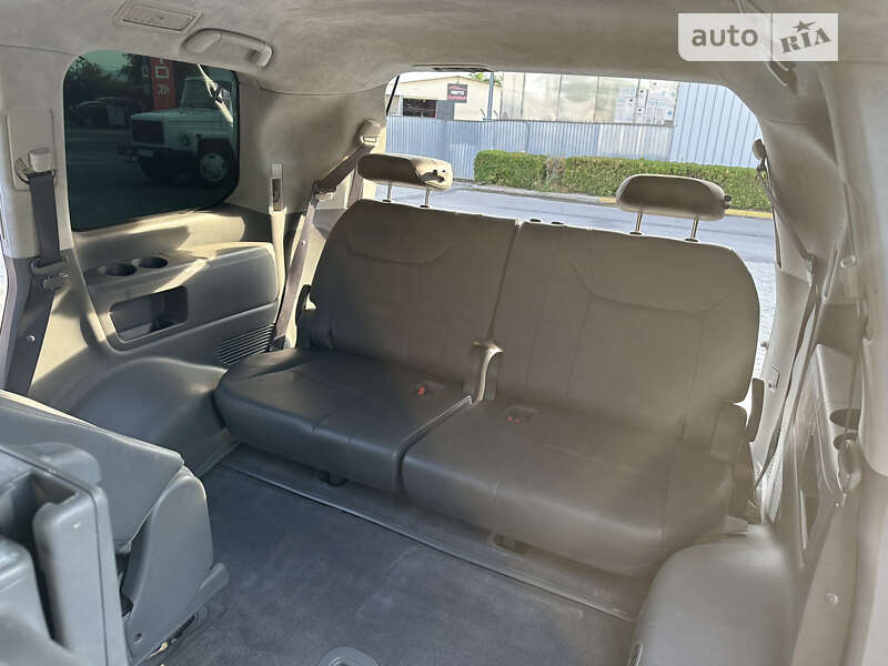 Позашляховик / Кросовер Lexus LX 2008 в Чернівцях