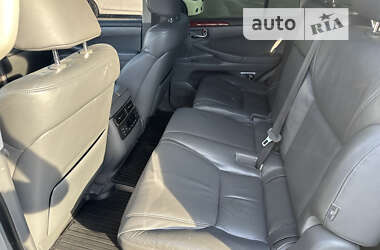 Внедорожник / Кроссовер Lexus LX 2008 в 