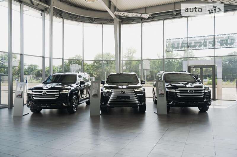 Внедорожник / Кроссовер Lexus LX 2024 в Днепре