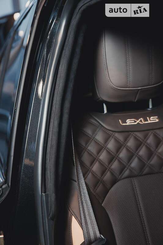 Внедорожник / Кроссовер Lexus LX 2024 в Днепре