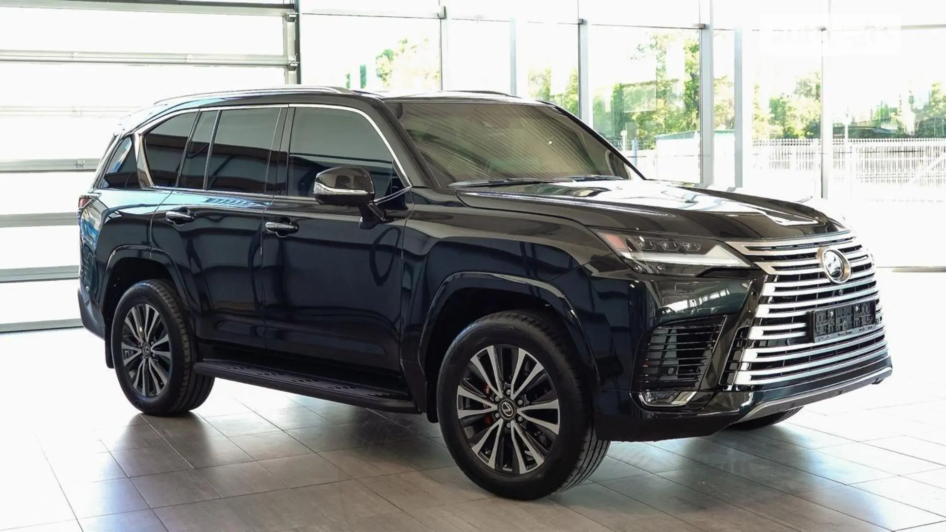 2024 Lexus LX - фото 1