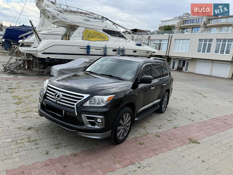 Позашляховик / Кросовер Lexus LX 2010 в Одесі