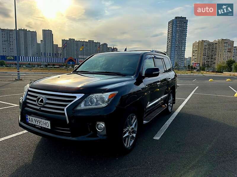 Позашляховик / Кросовер Lexus LX 2012 в Києві