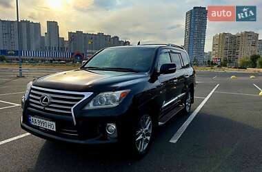 Внедорожник / Кроссовер Lexus LX 2012 в 