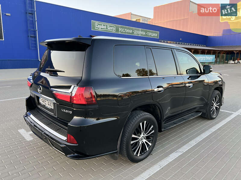 Внедорожник / Кроссовер Lexus LX 2011 в Тернополе
