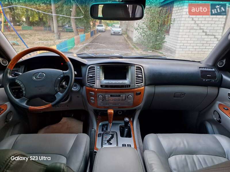 Позашляховик / Кросовер Lexus LX 2007 в Черкасах