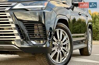 Внедорожник / Кроссовер Lexus LX 2023 в Киеве