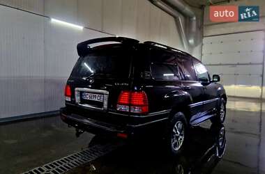 Внедорожник / Кроссовер Lexus LX 2003 в 