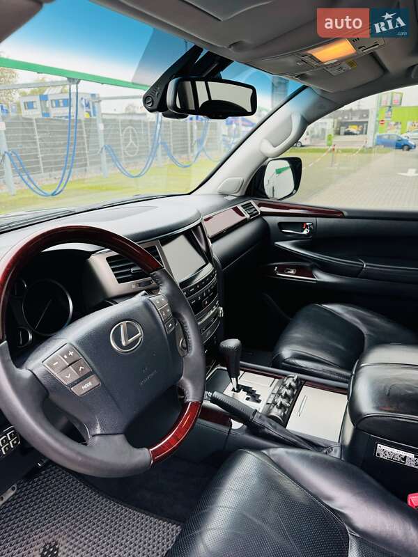 Внедорожник / Кроссовер Lexus LX 2013 в Днепре фото 33 Внедорожник / Кроссовер Lexus LX 2013 в Днепре