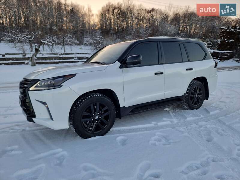 Позашляховик / Кросовер Lexus LX 2016 в Житомирі