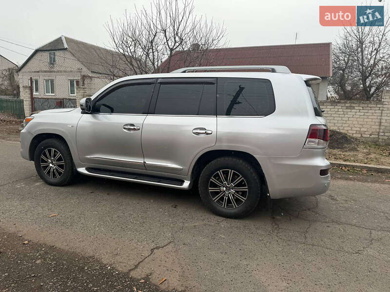 Позашляховик / Кросовер Lexus LX 2008 в П'ятихатках