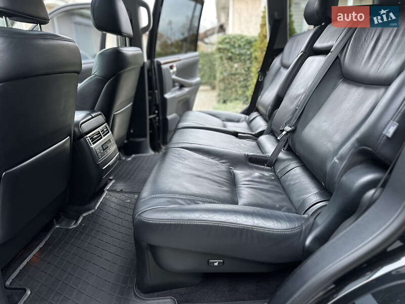 Внедорожник / Кроссовер Lexus LX 2011 в Одессе