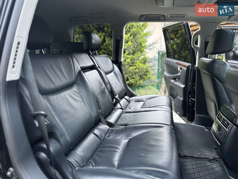 Внедорожник / Кроссовер Lexus LX 2011 в Одессе