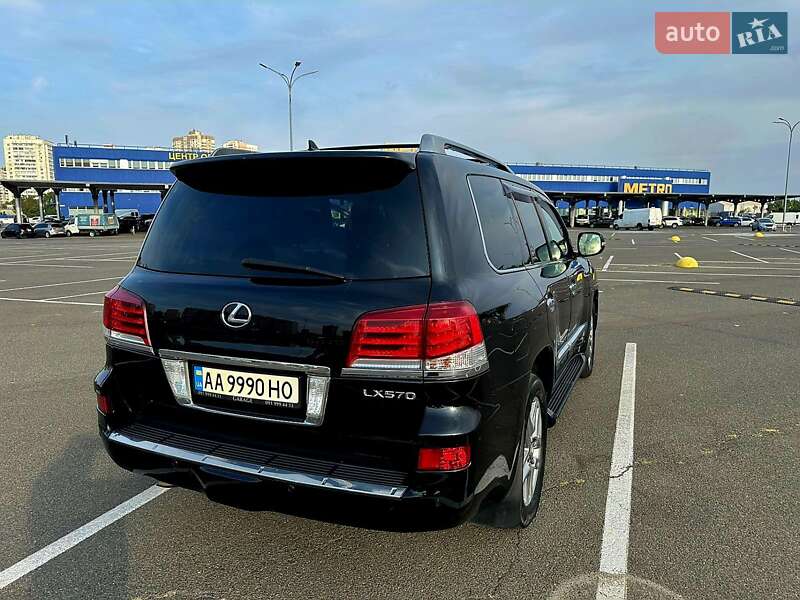 Позашляховик / Кросовер Lexus LX 2012 в Києві