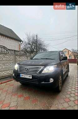 Внедорожник / Кроссовер Lexus LX 2008 в Житомире