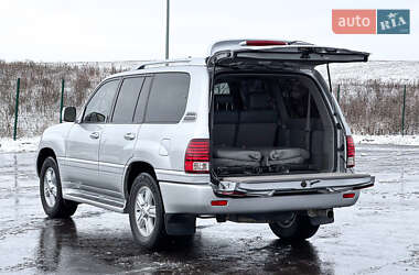 Внедорожник / Кроссовер Lexus LX 2005 в 