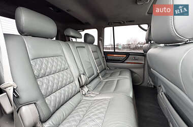 Внедорожник / Кроссовер Lexus LX 2005 в 