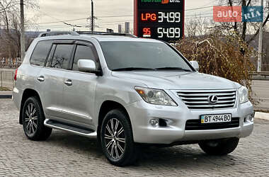 Внедорожник / Кроссовер Lexus LX 2008 в Кривом Роге