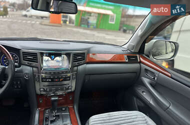 Внедорожник / Кроссовер Lexus LX 2008 в Кривом Роге