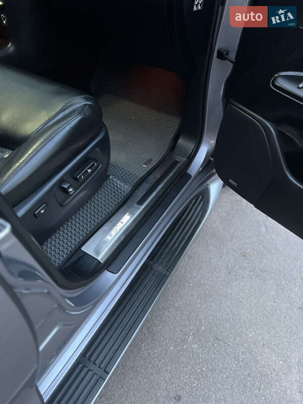 Внедорожник / Кроссовер Lexus LX 2011 в Коростышеве фото 26 Внедорожник / Кроссовер Lexus LX 2011 в Коростышеве