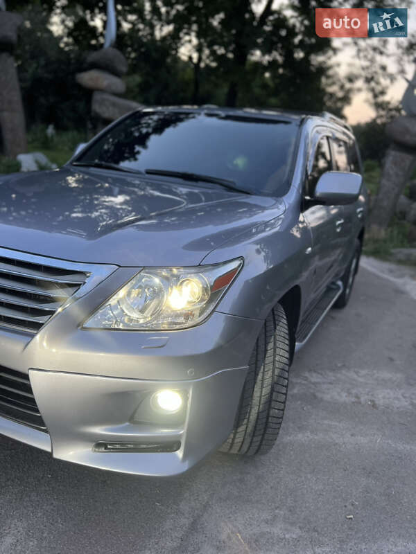 Внедорожник / Кроссовер Lexus LX 2011 в Коростышеве фото 45 Внедорожник / Кроссовер Lexus LX 2011 в Коростышеве