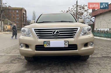 Внедорожник / Кроссовер Lexus LX 2008 в 