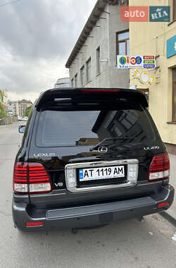 Внедорожник / Кроссовер Lexus LX 2004 в 