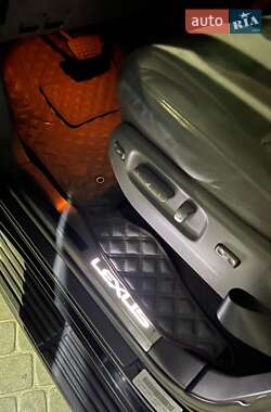 Внедорожник / Кроссовер Lexus LX 2008 в 
