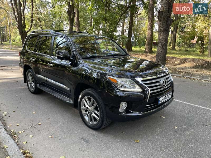 Позашляховик / Кросовер Lexus LX 2013 в Чернівцях фото 4 Позашляховик / Кросовер Lexus LX 2013 в Чернівцях