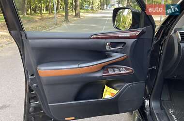 Позашляховик / Кросовер Lexus LX 2013 в 