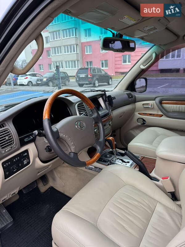 Позашляховик / Кросовер Lexus LX 2005 в Вінниці