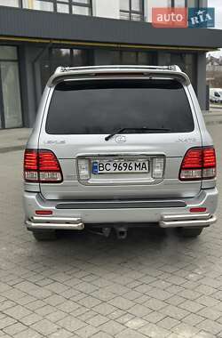 Внедорожник / Кроссовер Lexus LX 2006 в Новояворовске