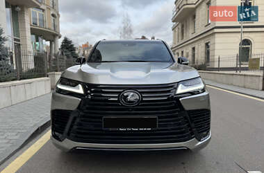 Внедорожник / Кроссовер Lexus LX 2022 в Киеве