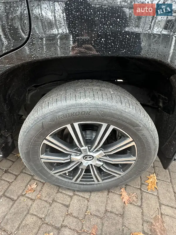 Lexus LX 2013 VIN JTJHY00W104116765 фото оголошення 37 з 64