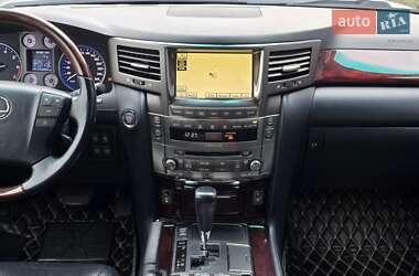 Позашляховик / Кросовер Lexus LX 2010 в Рівному