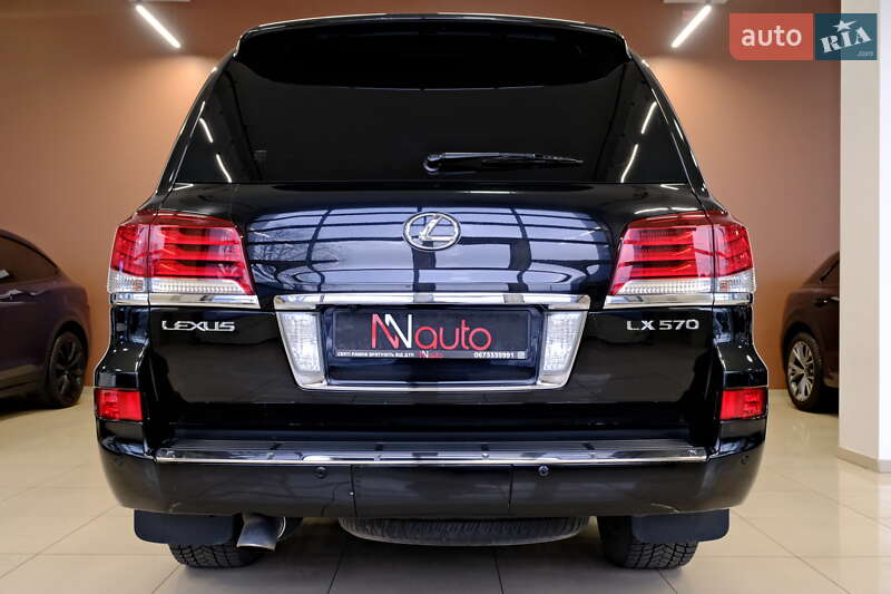 Внедорожник / Кроссовер Lexus LX 2013 в Одессе