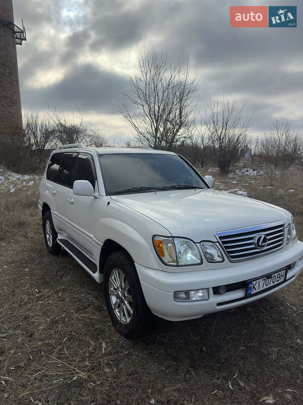 Внедорожник / Кроссовер Lexus LX 2004 в Киеве