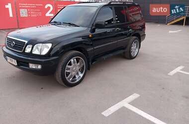 Позашляховик / Кросовер Lexus LX 2000 в 