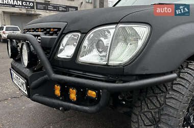 Позашляховик / Кросовер Lexus LX 2007 в 