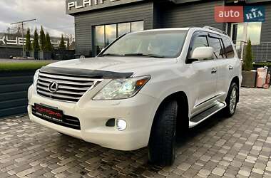 Внедорожник / Кроссовер Lexus LX 2010 в 