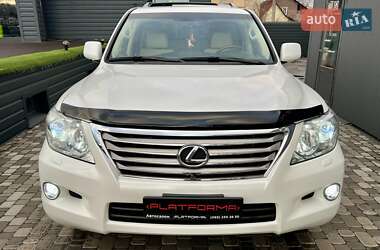 Внедорожник / Кроссовер Lexus LX 2010 в 