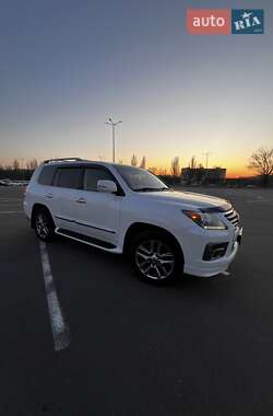 Внедорожник / Кроссовер Lexus LX 2012 в Днепре