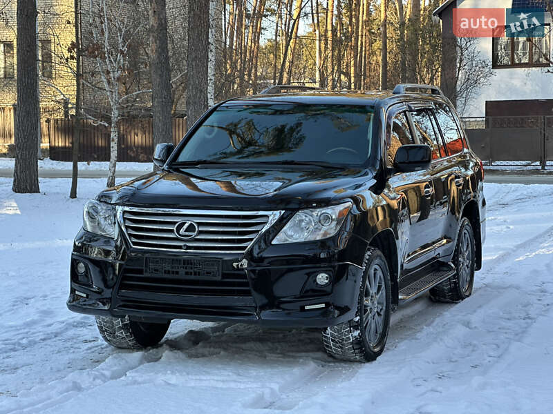 Внедорожник / Кроссовер Lexus LX 2008 в Киеве