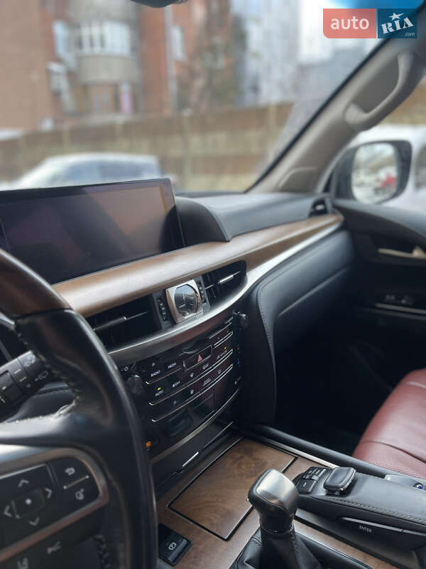 Внедорожник / Кроссовер Lexus LX 2016 в Киеве фото 14 Внедорожник / Кроссовер Lexus LX 2016 в Киеве