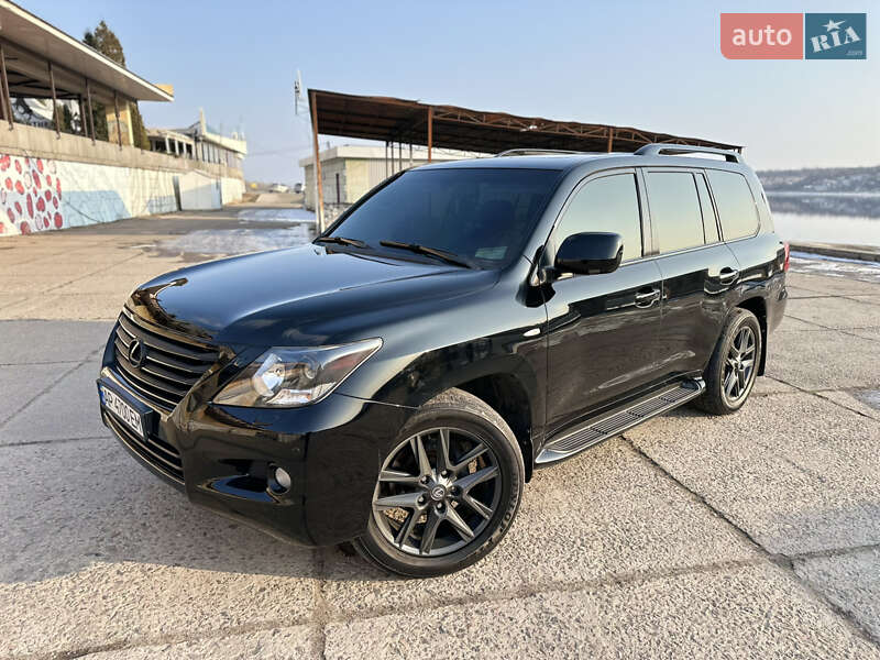 Позашляховик / Кросовер Lexus LX 2008 в Запоріжжі