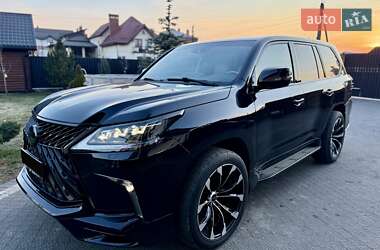 Позашляховик / Кросовер Lexus LX 2016 в Львові