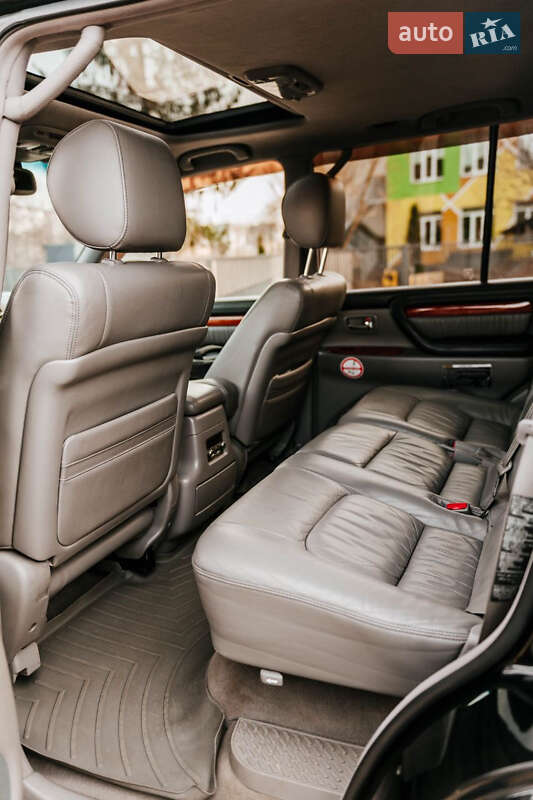 Внедорожник / Кроссовер Lexus LX 2007 в Ивано-Франковске