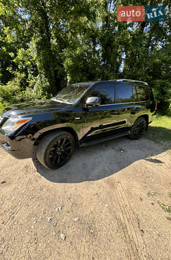 Внедорожник / Кроссовер Lexus LX 2008 в 