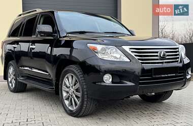 Внедорожник / Кроссовер Lexus LX 2011 в Стрые